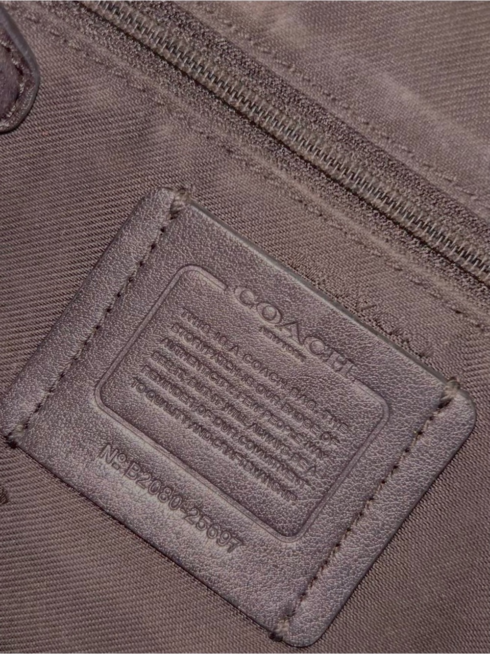 Coach Signature Canvas Crossbody Shoulder Bag - Picture 7 of 9